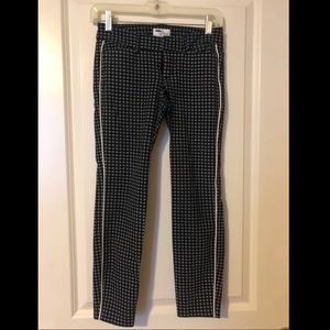Old navy ankle length pixie pants